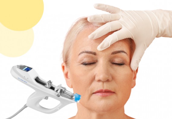 TIP! HYDRATUJTE PLEŤ POŠKOZENOU SLUNCEM OSVĚDČENÝMI SKINBOOSTERY